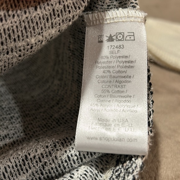 DOLAN Bell Sleeves Sweater - Picture 5 of 9